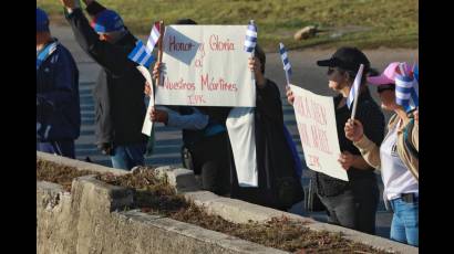 Homenaje a los combatientes cubanos.