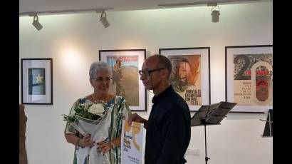 Jóvenes autores son reconocidos con Premios David