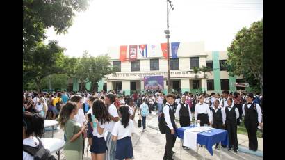 Los jóvenes cubanos estrenaron la campaña por los 65 años de la UJC 