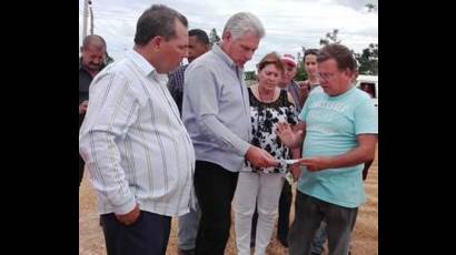 Miguel Díaz-Canel Bermúdez constató los resultados de la etapa recuperativa en Sancti Spíritus