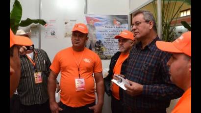 Gustavo Rodríguez, ministro de la Agricultura de Cuba, calificó de excelente la III Feria Nacional Porcina