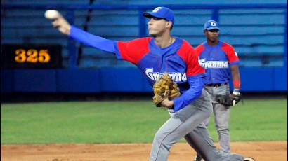 Blanco puso el play off a punto de mate