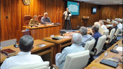 Reunion del grupo de trabajo encargado de elaborar propuestas para la creacion de una institucion que conserve y difunda la memoria del lider historico de la Revolucion Cubana.