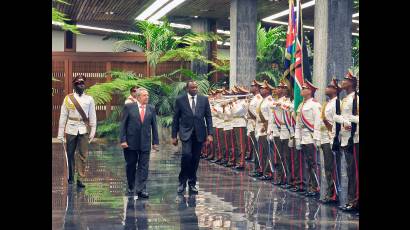 Raúl y el presidente de Kenya