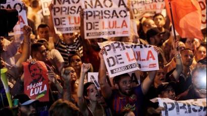Liberación de Lula se reclama