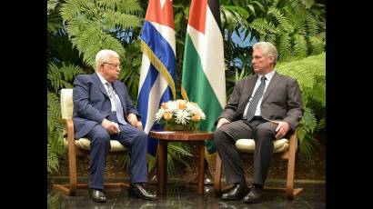 Miguel Díaz-Canel Bermúdez y Mahmoud Abbas