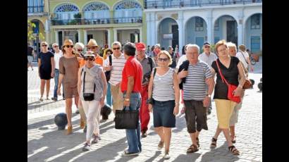 Dos millones de visitantes internacionales