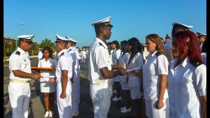 Este miércoles en hermosa ceremonia militar