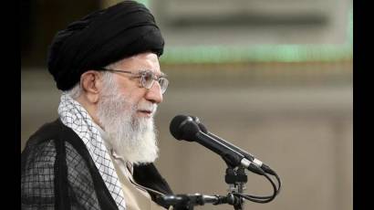 El Líder de la Revolución Islámica de Irán, el ayatolá Seyed Ali Jamenei, rechazó el plan impulsado por la Casa Blanca para resolver la causa palestina
