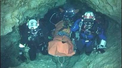 Operación de rescate en una cueva en Tailandia