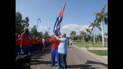 Deporte cubano ante el altar de la Patria