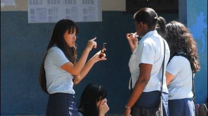 Estudiantes de la FEM