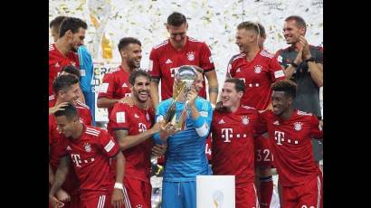 El Bayern goleó al Frankfurt