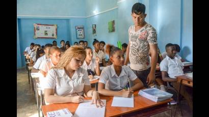 Asalto a la paz de una escuela