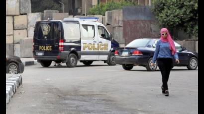 Detonan explosivo cerca de embajada estadounidense en Egipto