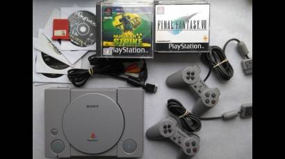 La clásica PS1 lanzada por Sony en 1994.