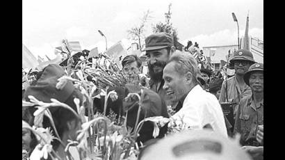 Fidel y primer ministro Pham Van Dong