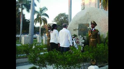 Santiagueros, en representación de toda Cuba, demostraron este 4 de diciembre que Fidel sigue vivo y latente en el corazón de su pueblo