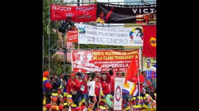 El presidente del Partido Socialista Unido de Venezuela, Diosdado Cabello, recordó que los revolucionarios salen a las calles, junto con diversos movimientos sociales, a defender la nación