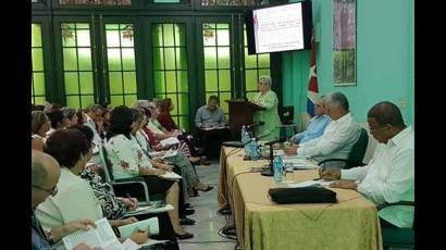 Presidente de Cuba participa en balance de la Contraloría General