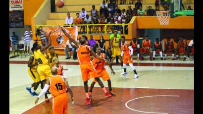 Liga Superior de baloncesto masculino