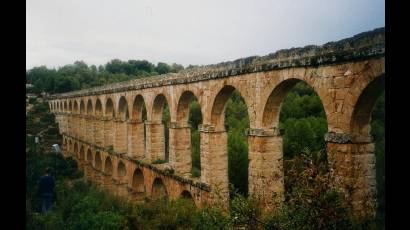 Acueducto de Ferreres