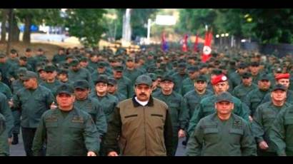 Denuncia Maduro complicidad de Washington en intento de golpe