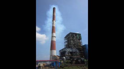 Cuando su chimenea de 150 metros de altura está inactiva, todos sabemos que paró la termoeléctrica.