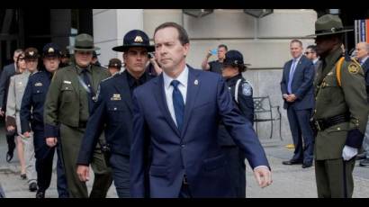 comisionado interino de la Oficina de Aduanas y Protección Fronteriza (CBP, en inglés) de EEUU, John Sanders
