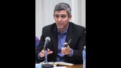 ministro de Comunicaciones, Jorge Luis Perdomo