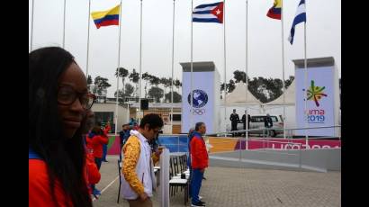 La bandera cubana brilla en Lima