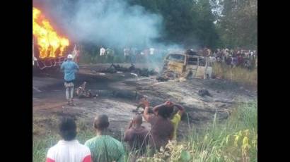 Incendio de camión en Nigeria