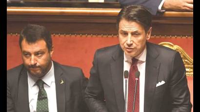Renuncia Primer Ministro italiano