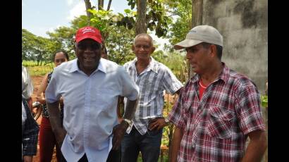 Salvador Valdés Mesa realiza visita a la provincia de Artemisa