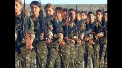 Mujeres milicianas kurdas