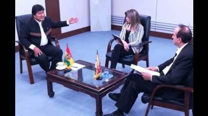 Evo Morales durante entrevista concedida a la estatal Bolivia TV.