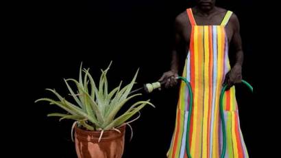 Desde la fotografía pone en evidencia la herencia cultural africana