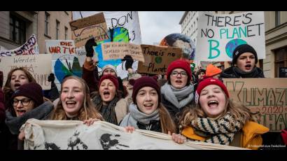 Fridays for future puso a los jóvenes en el centro de la lucha mundial por el clima.