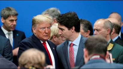 Trump acusó a Justin Trudeau de «doble cara».