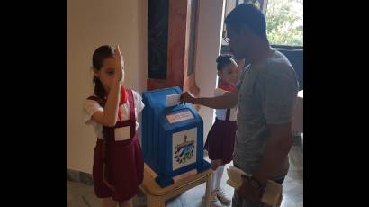 Acto de votación en La Habana Vieja