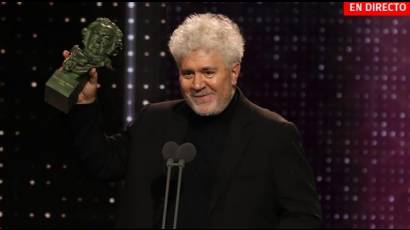 Pedro Almodóvar se llevo el premio a mejor director por Amor y Gloria.