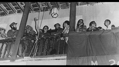 Fidel en Ayuntamiento de Santiago de Cuba