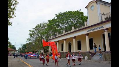 Pioneros rinden homenaje a Martí en Isla de la Juventud