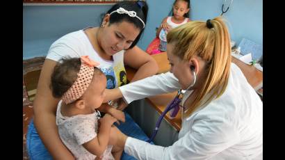 A pesar de que en  2020 continuará arreciando el bloqueo, la Revolución no dará marcha atrás. Las conquistas del pueblo, como la salud pública, se mantienen y crecen