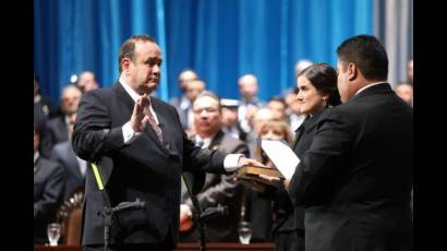 Alejandro Giammattei toma posesión de la presidencia de Guatemala
