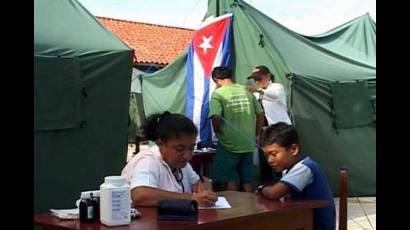 Médicos Cubanos en Bolivia