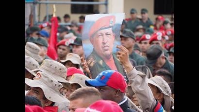 Miles de milicianos en su Día de la Dignidad mostraron la decisión del pueblo venezolano.