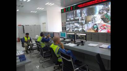 Sala de control de la central bioléctrica en Ciego de Ávila