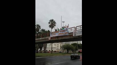 Porto Alegre contra política de bolsonaro para educacion y salud