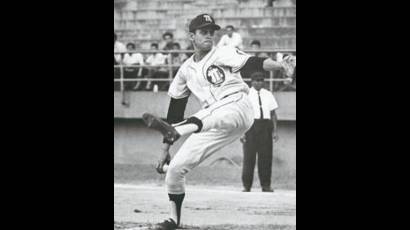 El látigo desde el montículo